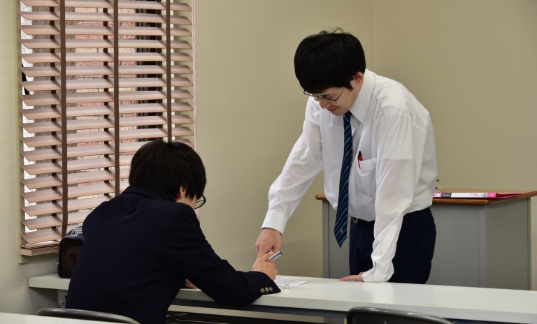 こんな学校です。
