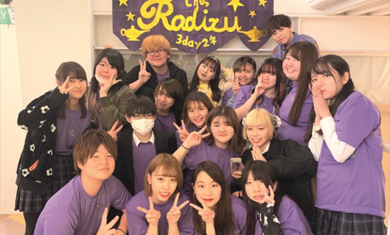  参加自由！友達と一緒に学校行事に参加して思い出をたくさん作ろう！