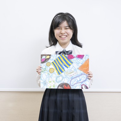 卒業生 殿岡 明歩さん