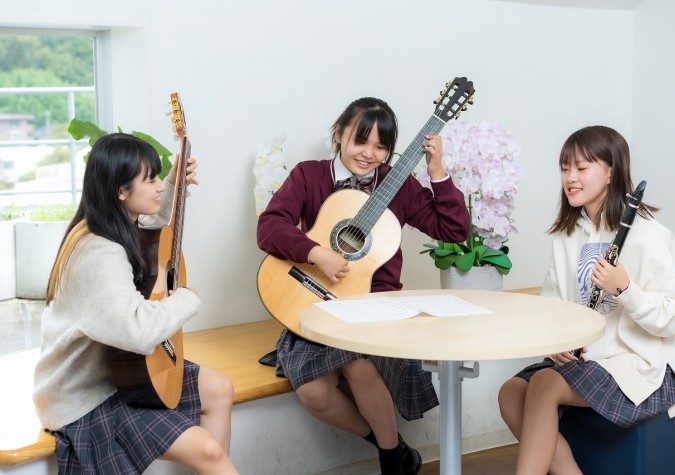 湘南ミュージックハイスクール（学校法人新堀学園 専門学校国際新堀芸術学院 高等課程）