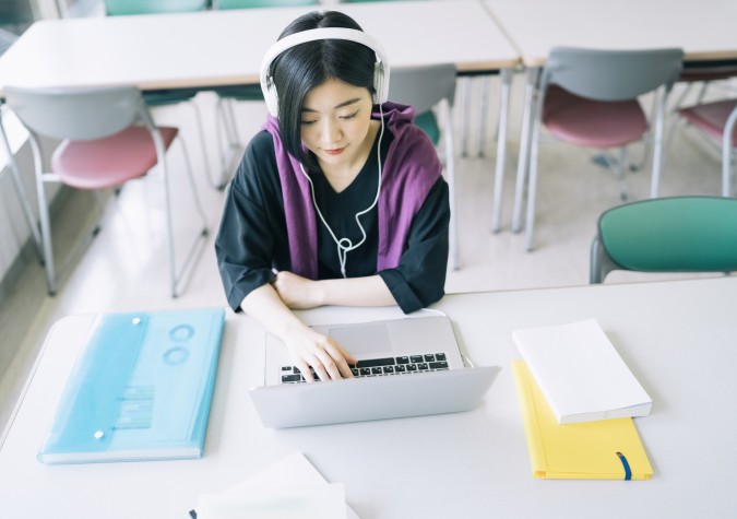 精華学園高等学校 幕張芸術学部校