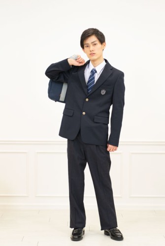 ECC学園高等学校 滋賀高島本校の制服について|通信制高校・高等 ECC学園高等学校 滋賀高島本校の制服について|通信制高校・高等